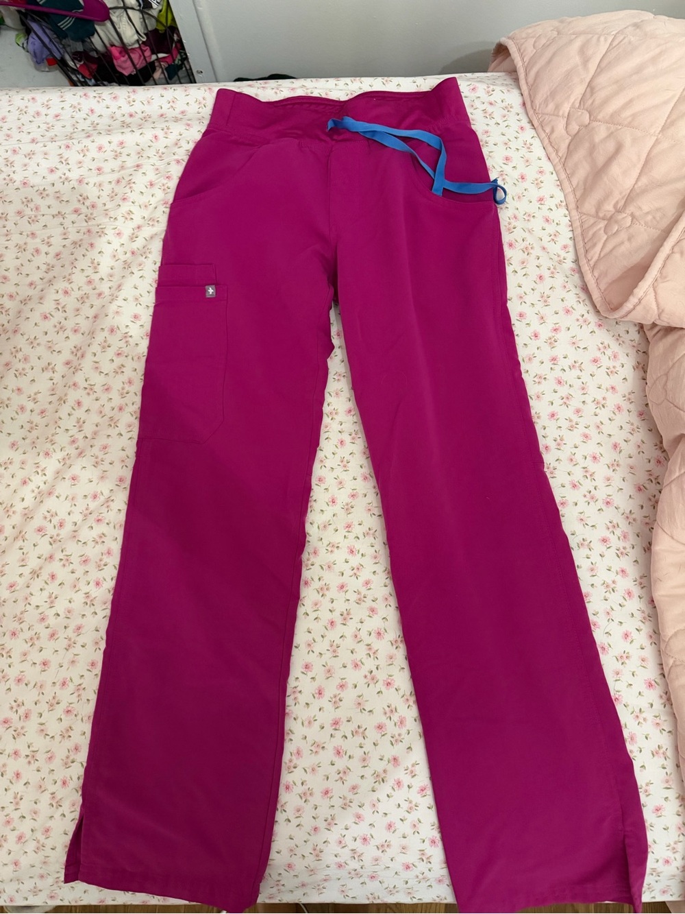 Figs Straight Leg Scrub Pants in Magenta with Blue Drawstring